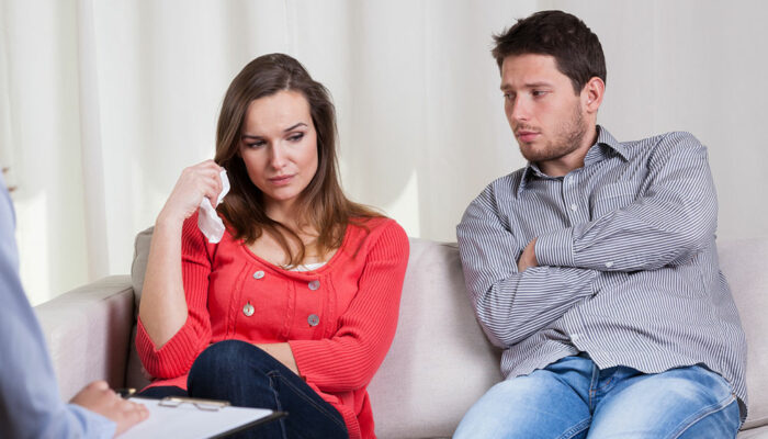 6 signs of a troubled marriage