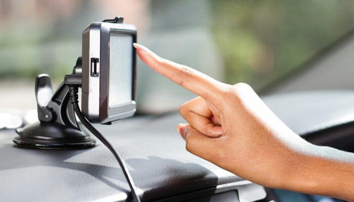 4 tips for choosing the right GPS fleet tracking system